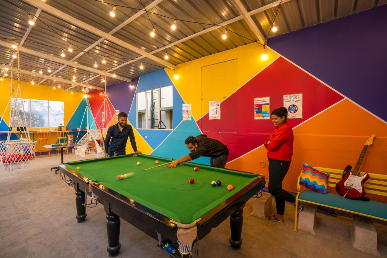 Gostops Bengaluru, Gandhi Nagar Majestic エクステリア 写真
