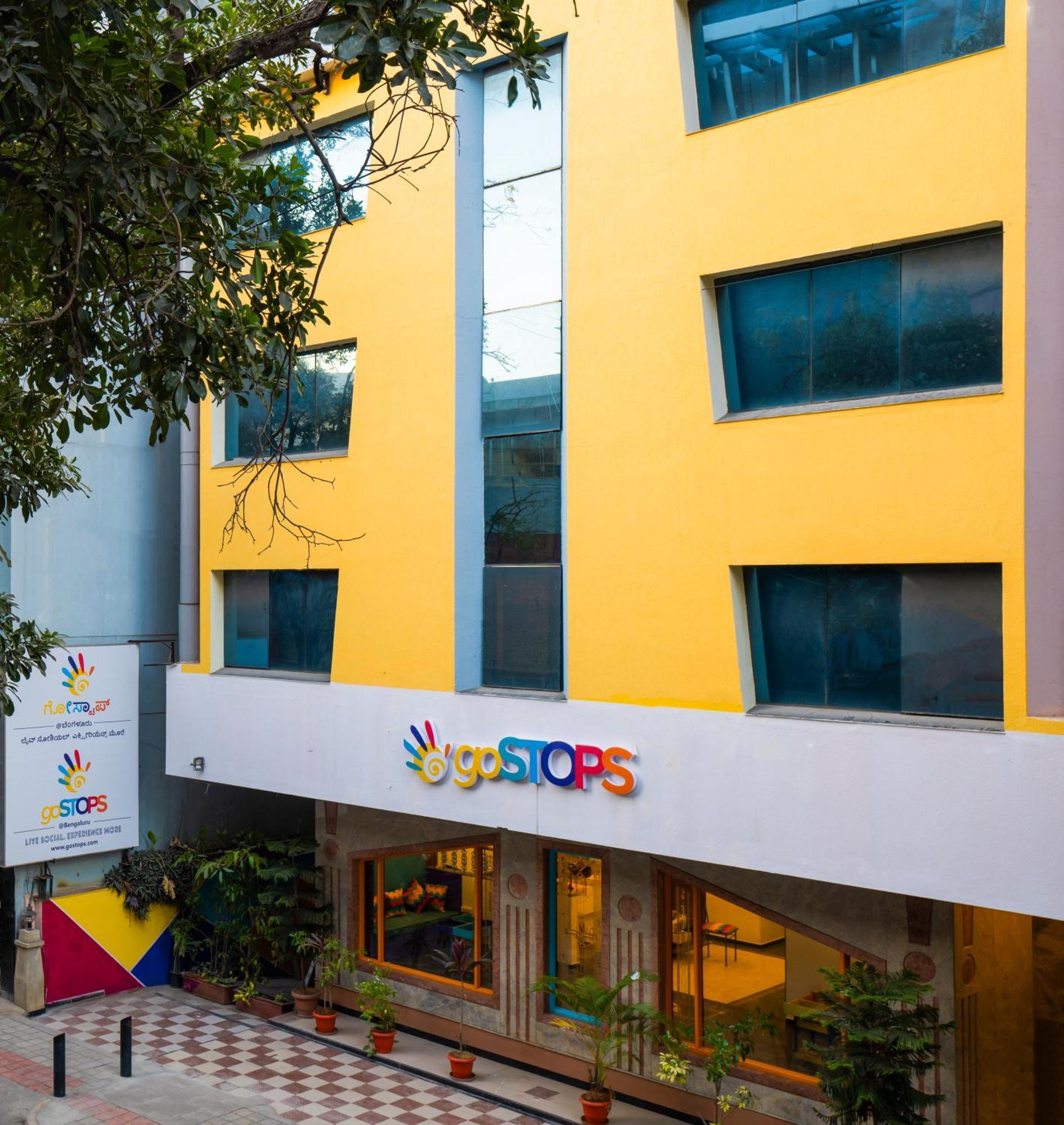 Gostops Bengaluru, Gandhi Nagar Majestic エクステリア 写真